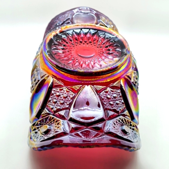 LE Smith Video - Carnival Glass Banana Boat - Quintec Pattern -  Very Iridescent - Picture 6 of 7